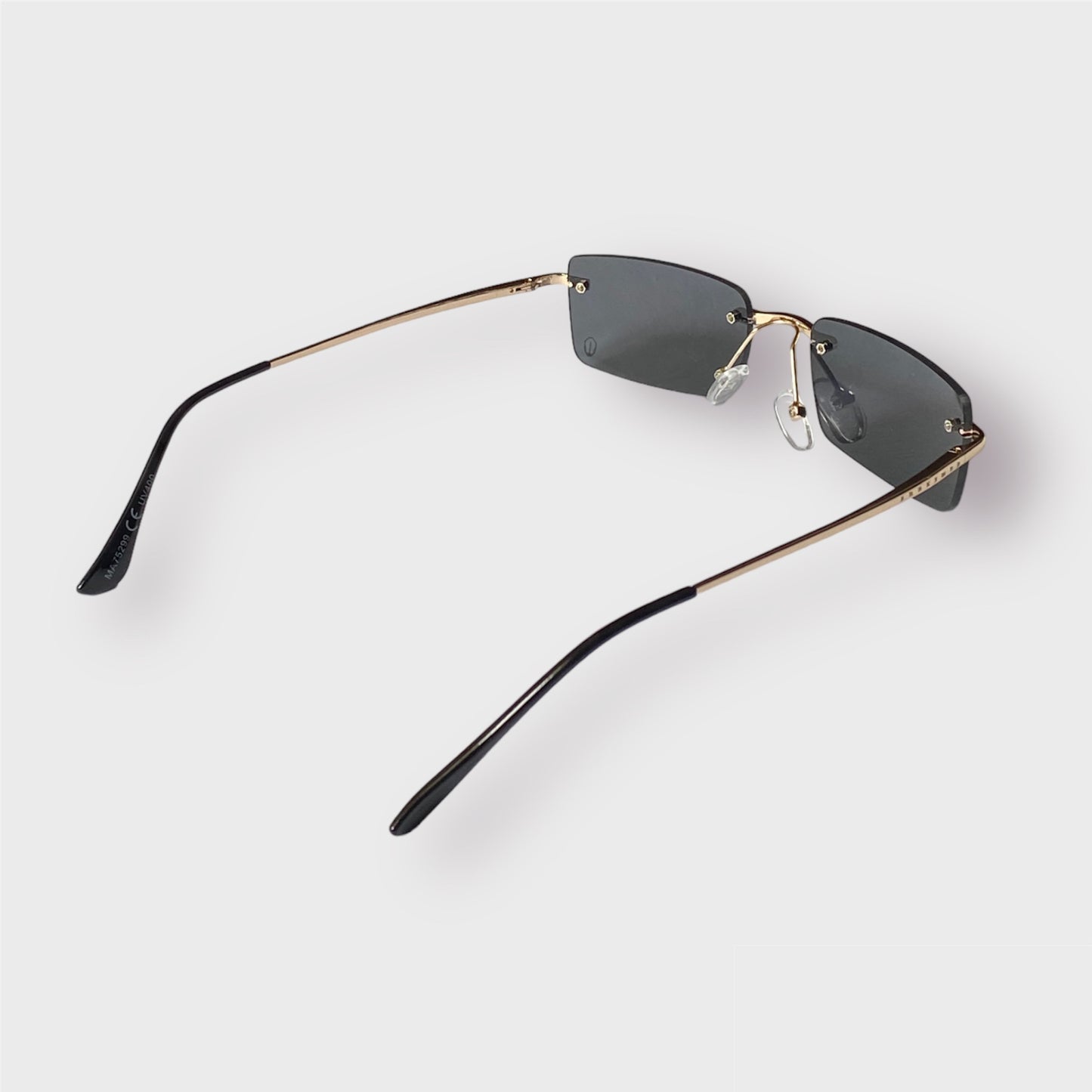 CARBON BLACK SUNGLASS