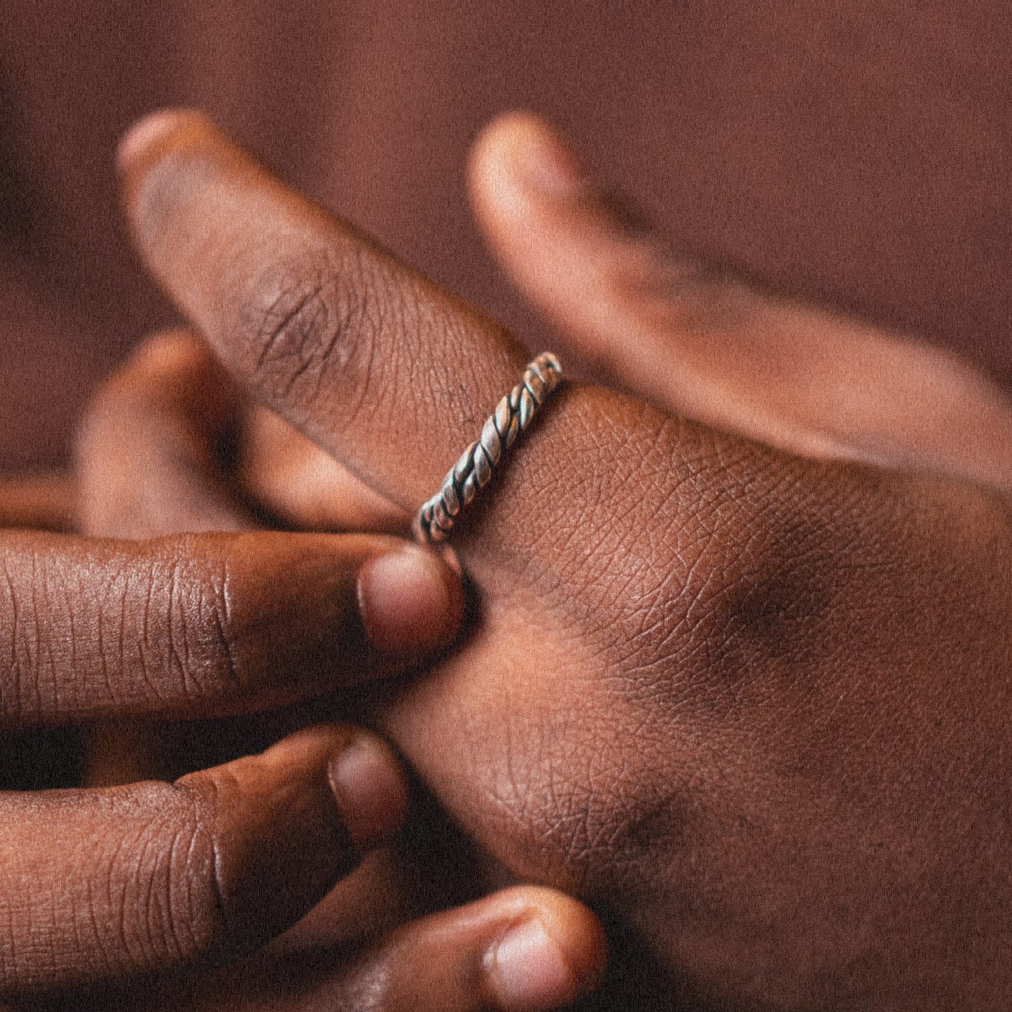 SQUAME RING