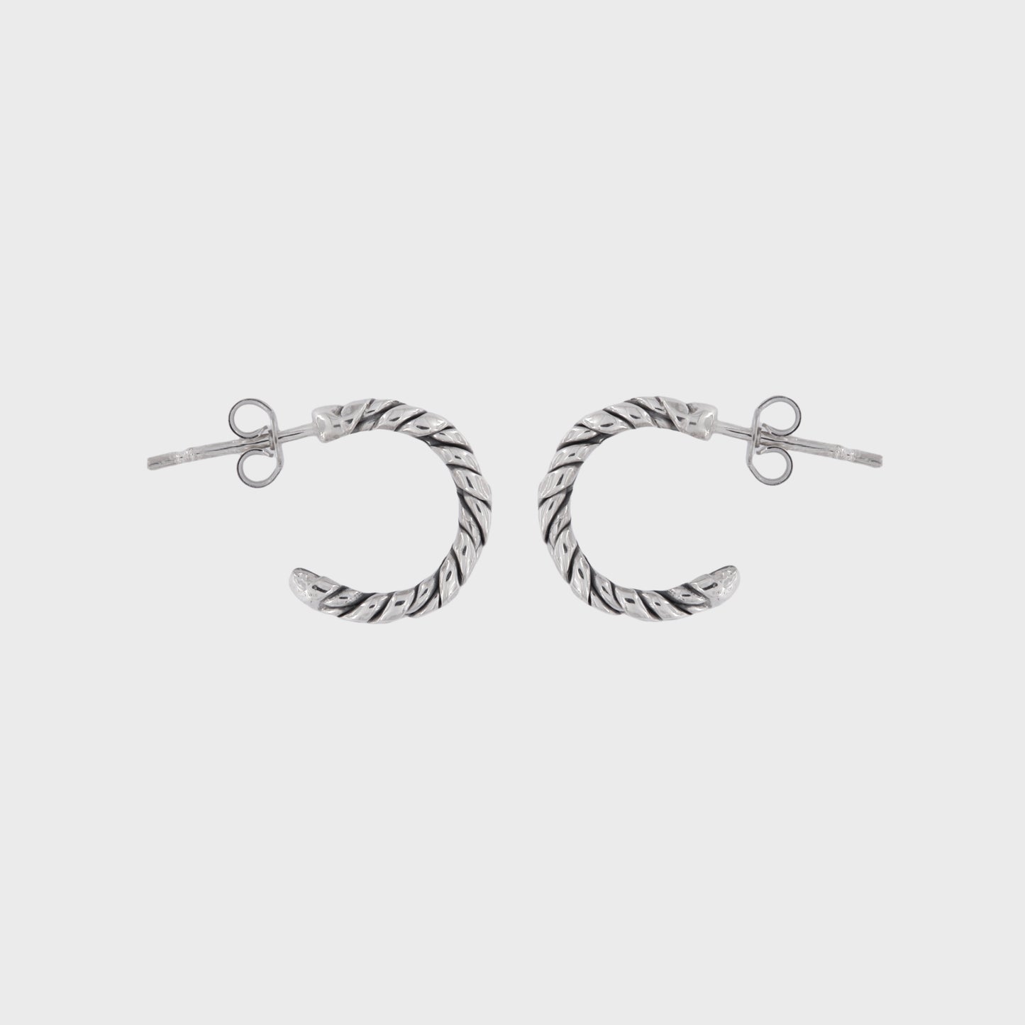 SQUAME EARING