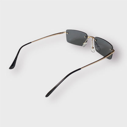 CARBON BLACK SUNGLASS