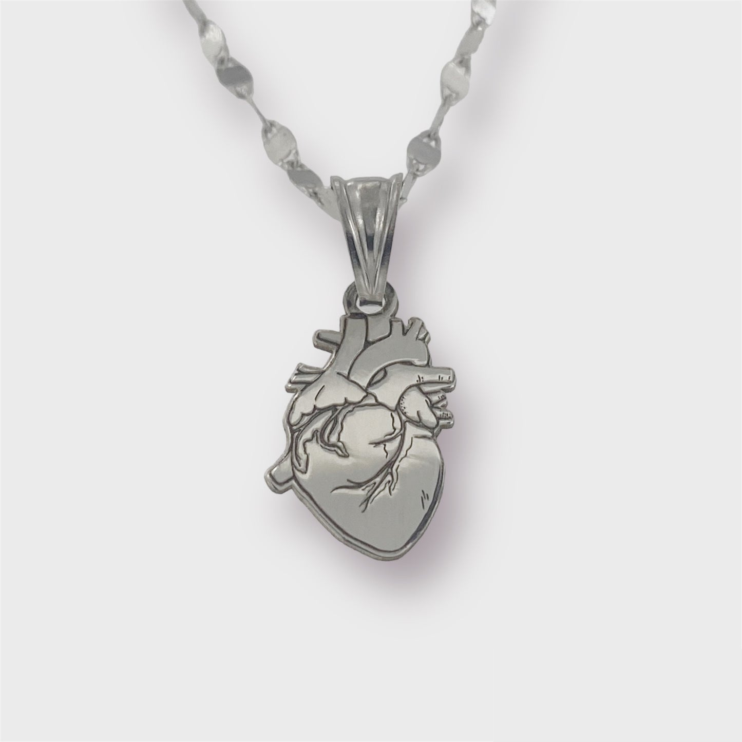 HEART PENDENT