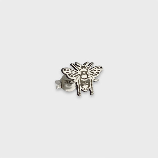 BEE EARING LOBO