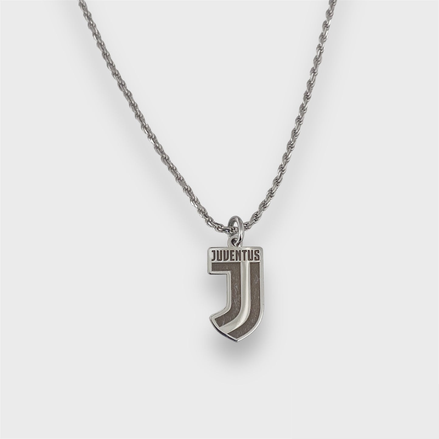 JUVENTUS PENDENT