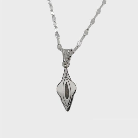 GATTINA PENDENT