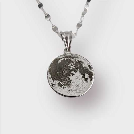 MOON PENDENT