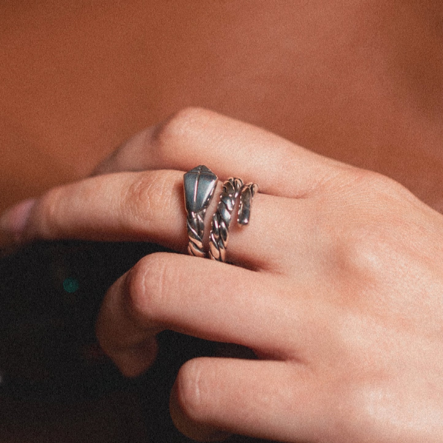 SNAKE RING - SILVER