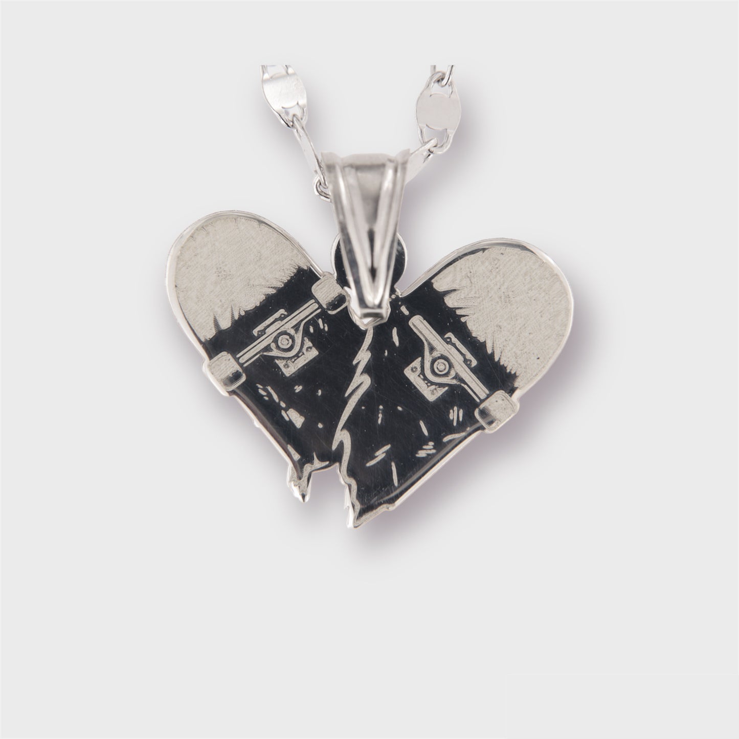 SKATEBOARDING HEART