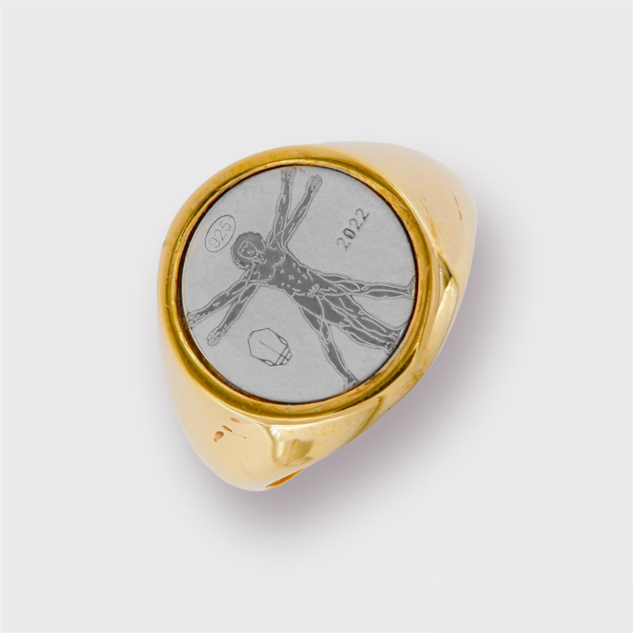 Half Sovereign Size St George Ring In Sterling Silver - Foto 2