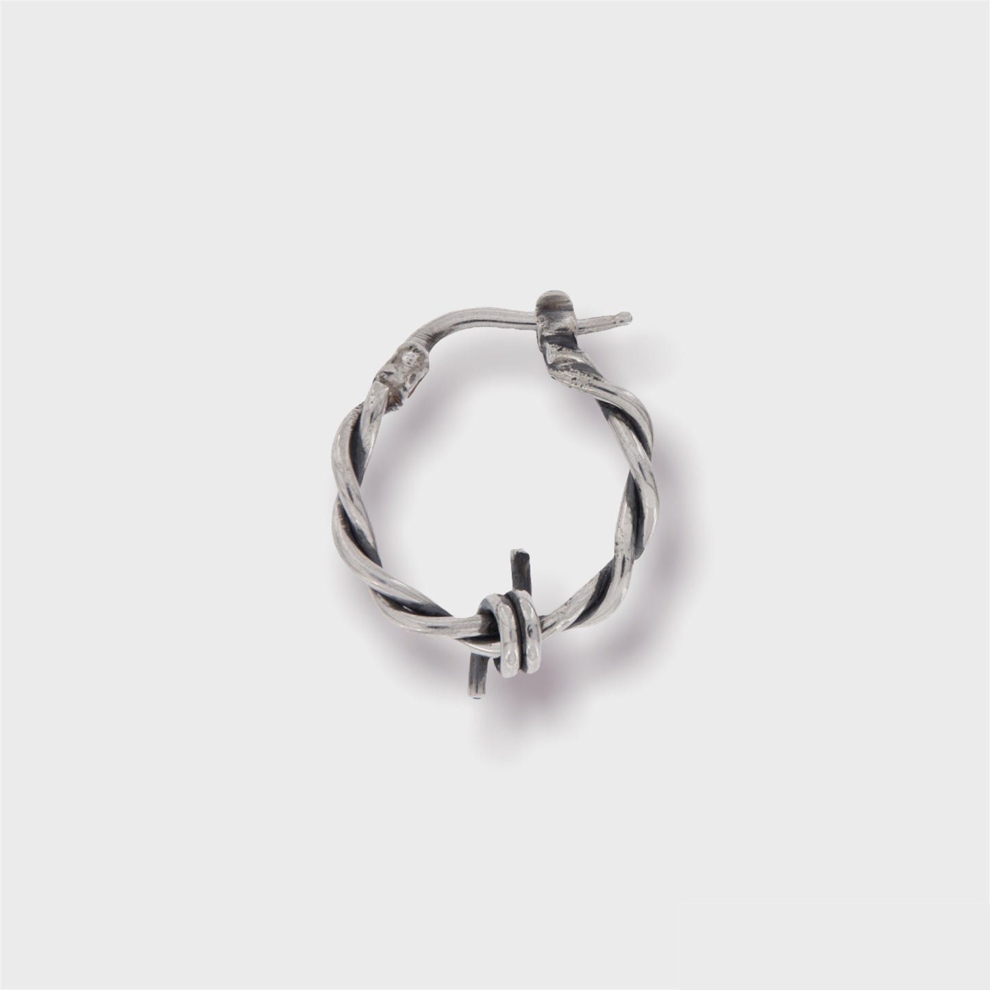 THORNS EARING
